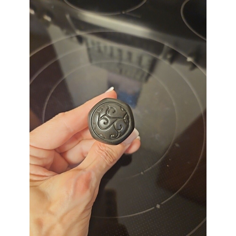 NWOT Restoration Hardware Aged Bronze Round Cabinet Knob 1.25” Floral Scroll